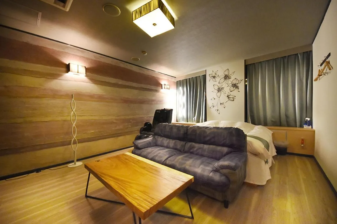 Hotel Lala Minato - Adult Only Nagoya Liefdeshotel